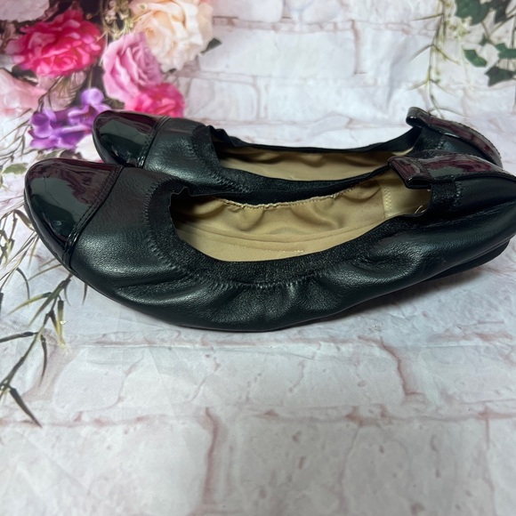 Susina Black Leather Ballet-style Flats size 6.5 - Picture 2 of 7